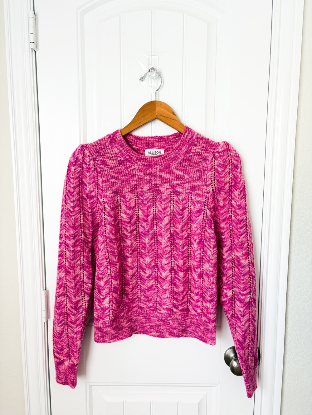Allison New York Pink Acrylic Knit Sweater Size Small